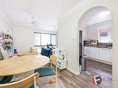 52B Templeton Crescent, Girrawheen WA 6064