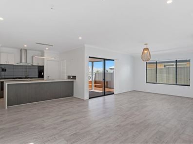 11 Scrubwren Circuit, Alkimos WA 6038