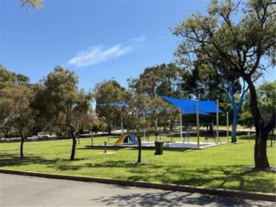 29 Massey Street, Rossmoyne WA 6148