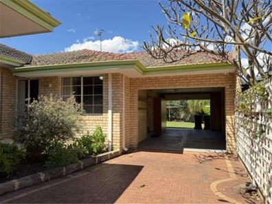 29 Massey Street, Rossmoyne WA 6148
