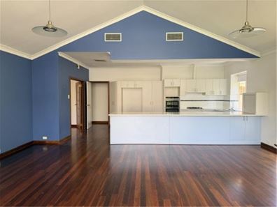 29 Massey Street, Rossmoyne WA 6148