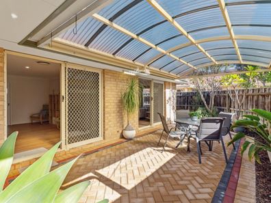 1/23 Pepler Ave, Salter Point WA 6152