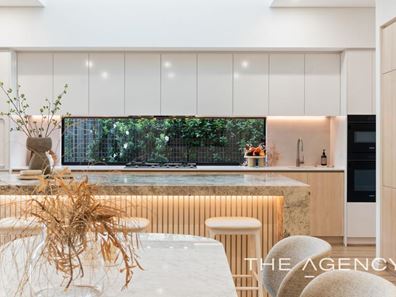 15 Happiness Way, Treeby WA 6164