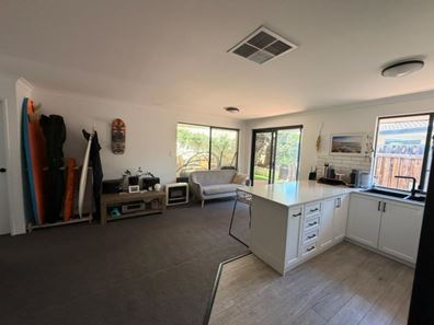 3/23 Langley Crescent, Innaloo WA 6018