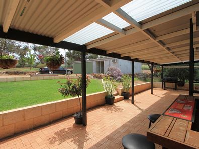 28 Leake Road, Coondle WA 6566