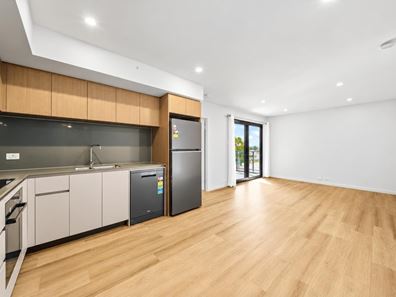 913/239 Great Eastern Highway, Belmont WA 6104