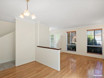 3 Lakewaters View, Gwelup WA 6018
