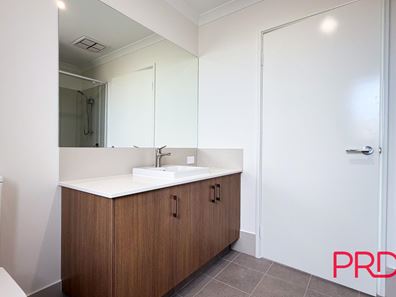 6 Taxiway Mews, Brabham WA 6055
