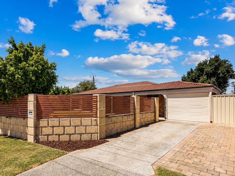 2 Warner Drive, Padbury