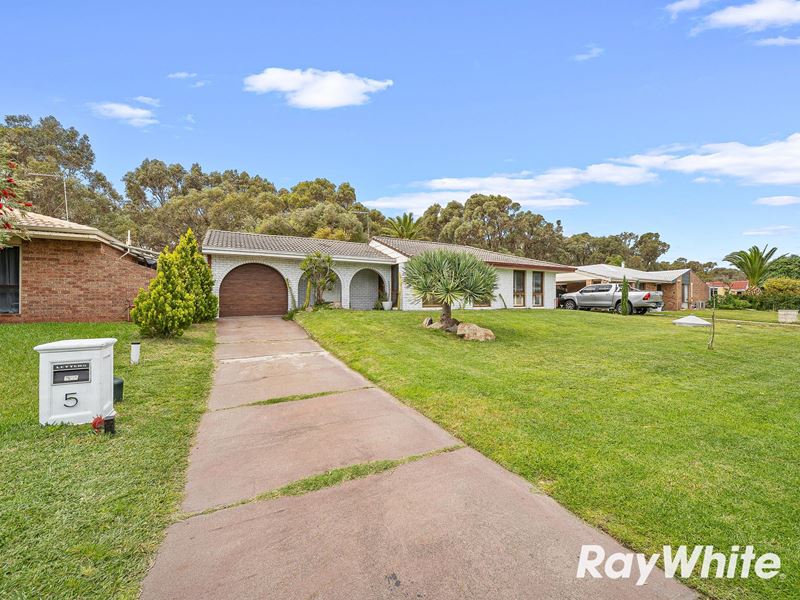 5 Breaker Close, Silver Sands WA 6210
