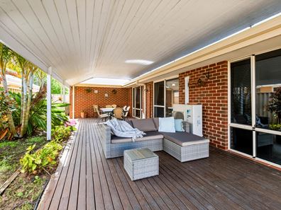 14 Garrigue Gardens, Yalyalup WA 6280