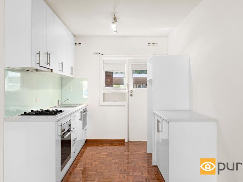 2/52 Langham Street, Nedlands WA 6009