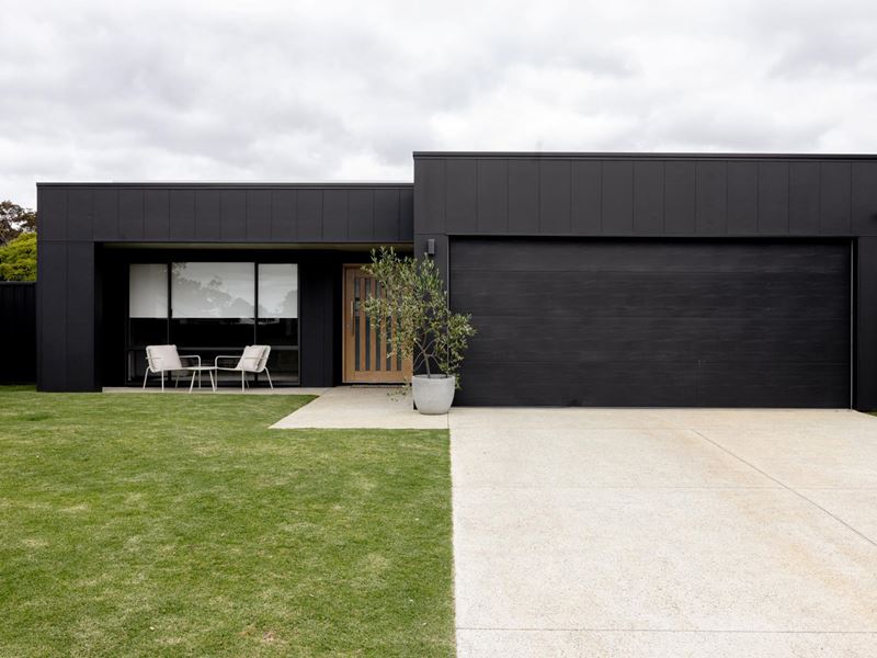 3 Tamarix Crescent, Margaret River WA 6285
