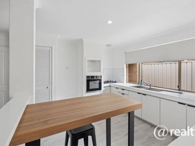 39 Kiandra Parade, Ballajura WA 6066