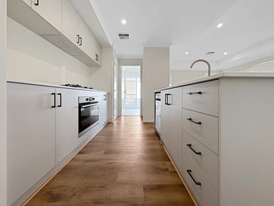 56 Worthington Cct, Wellard WA 6170