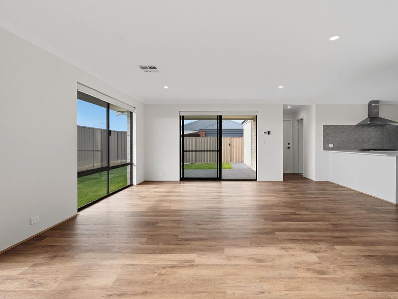 45 Furnivall Parade, Baldivis WA 6171