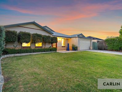 6 Calder Way, Atwell WA 6164