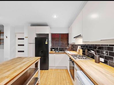 4/386 Stirling Street, Highgate WA 6003