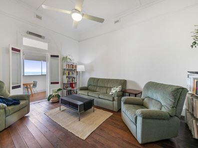 115 Stirling Highway, North Fremantle WA 6159