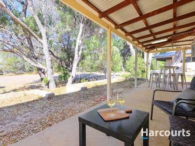 20 Lakeside Terrace, Preston Beach WA 6215