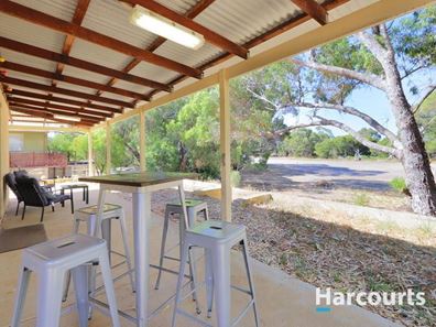 20 Lakeside Terrace, Preston Beach WA 6215