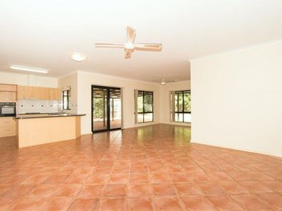 32 Godwit Crescent, Djugun WA 6725