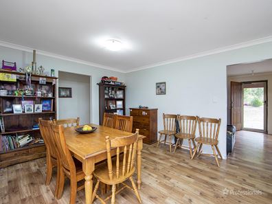 9 Brilliant Rise, Stratton WA 6056