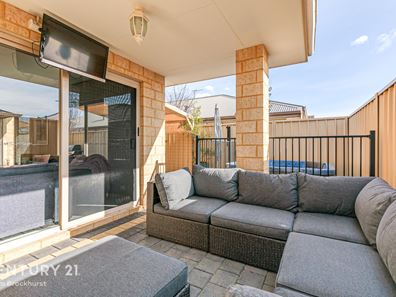 10 Mortlock Cove, Gosnells WA 6110