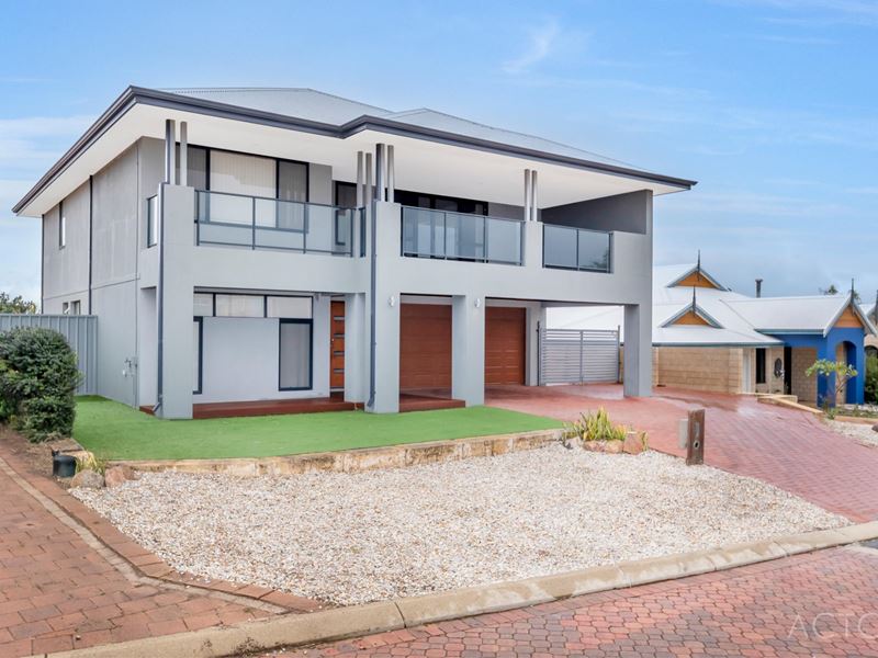 26 Sail Avenue, Wannanup