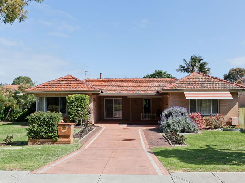 25 Clements Road, Booragoon