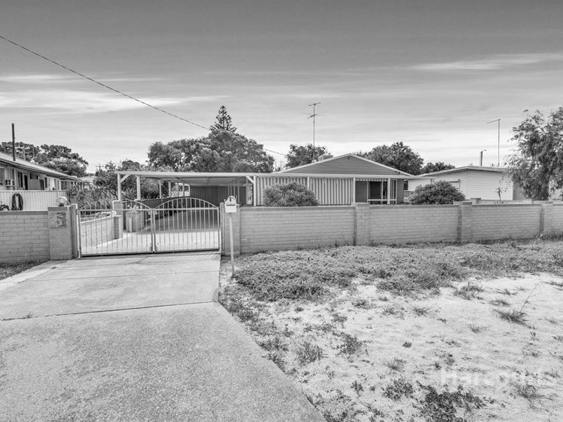 6 Vega Street, Falcon