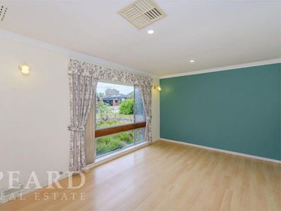 17 Whitewood Street, Greenwood WA 6024