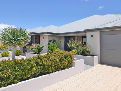 8 Lomandra View, Baldivis WA 6171