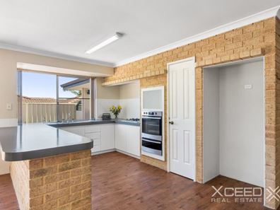 36 Serpentine Gardens, Clarkson WA 6030