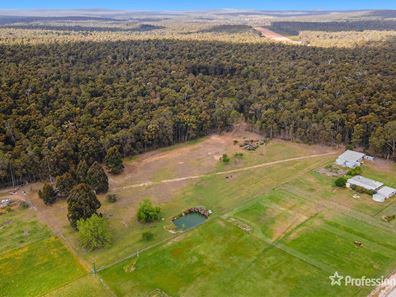 Lot/126 Acacia Road, Dwellingup WA 6213