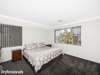 6 Cattach Way, Byford WA 6122