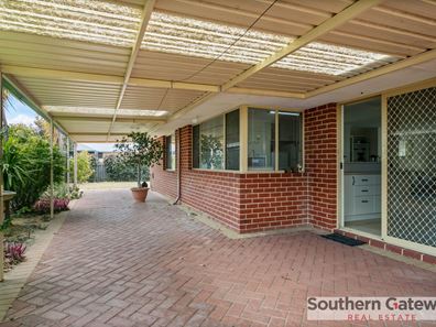 2 Wilcannia Elbow, Currambine WA 6028