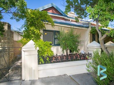 4 Brennan Street, Fremantle WA 6160