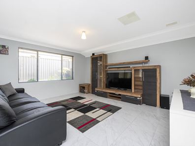 29 Alverda Parade, Aveley WA 6069
