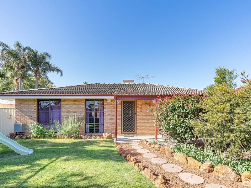 32 Wilcannia Way, Armadale