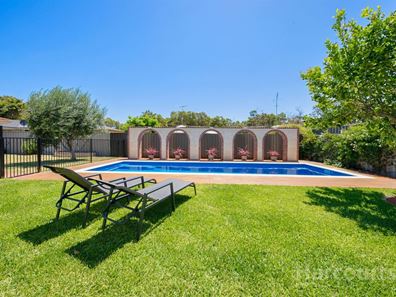 11 Dewar Street, Falcon WA 6210