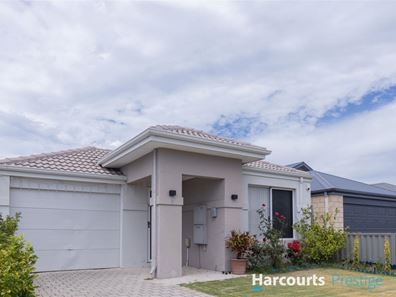 8 Cowes Street, Harrisdale WA 6112