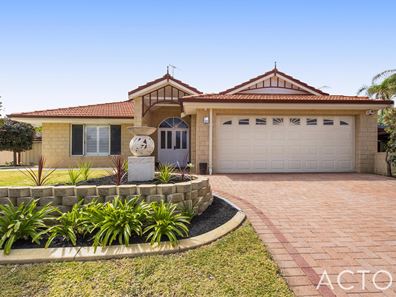 1/102 Janis Street, Halls Head WA 6210