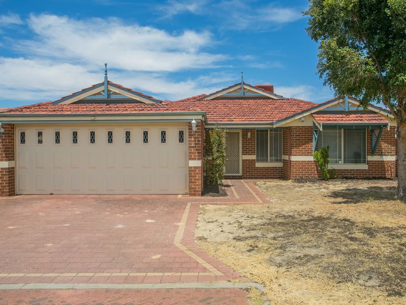 17 Bridges Rise, Kiara