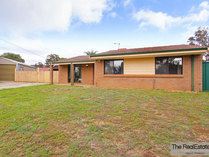 11 Pollitt Close, Armadale