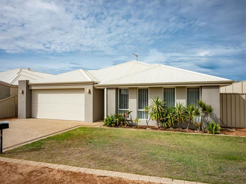 16 Bronzewing Turn, Wandina