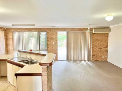 97 Collins Rd, Willetton WA 6155