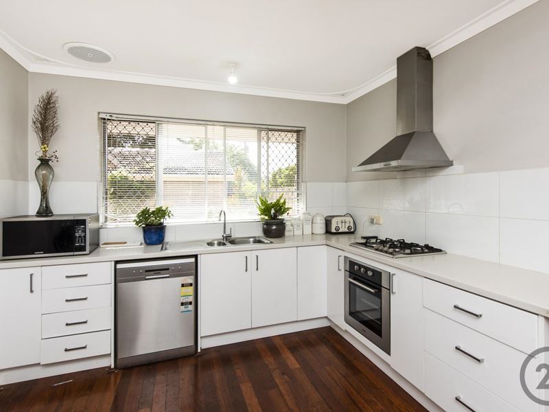58 Wyeree Road, Mandurah