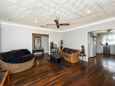 58 Wyeree Road, Mandurah WA 6210