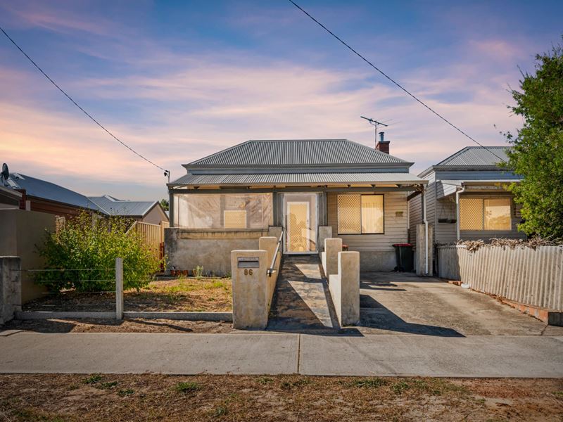 86 Johnston Street, Collie